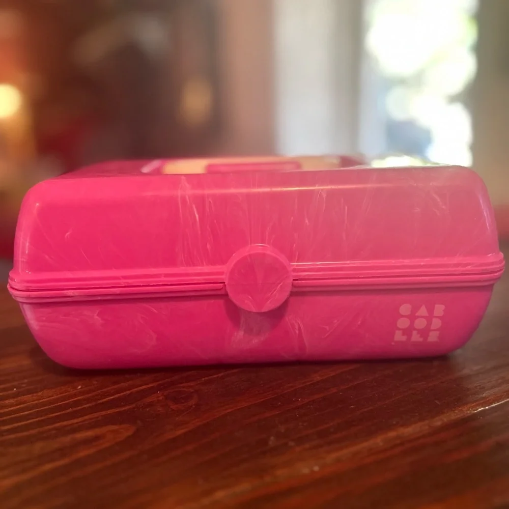 Caboodles Mini Petite Bubblegum Pink Case